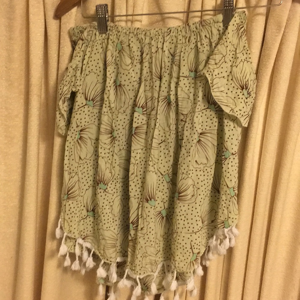 Good condition Ava Sky top Sunkiss xs